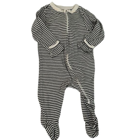 Old Black & White Striped Zipper Footie Sleeper Size 3-6 Months Neutral - Picture 1 of 3
